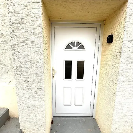 شقة Wohnen Im Herzen Der Durlacher Altstadt *